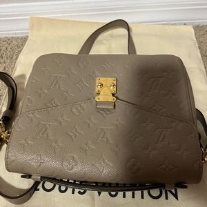 Louis Vuitton bag